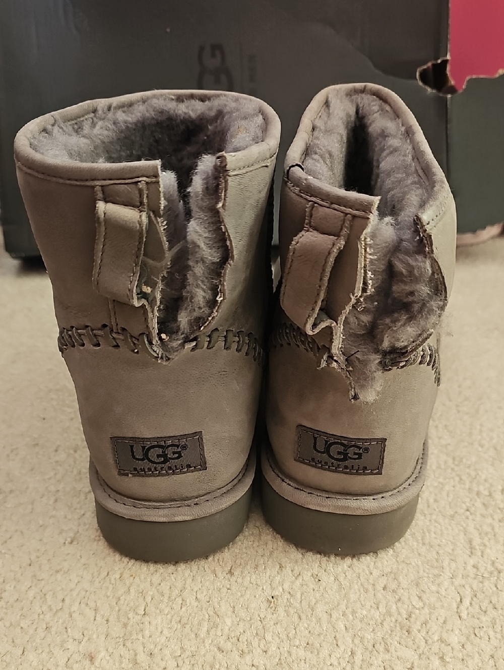 UGG Short Shearling Boots in Gray